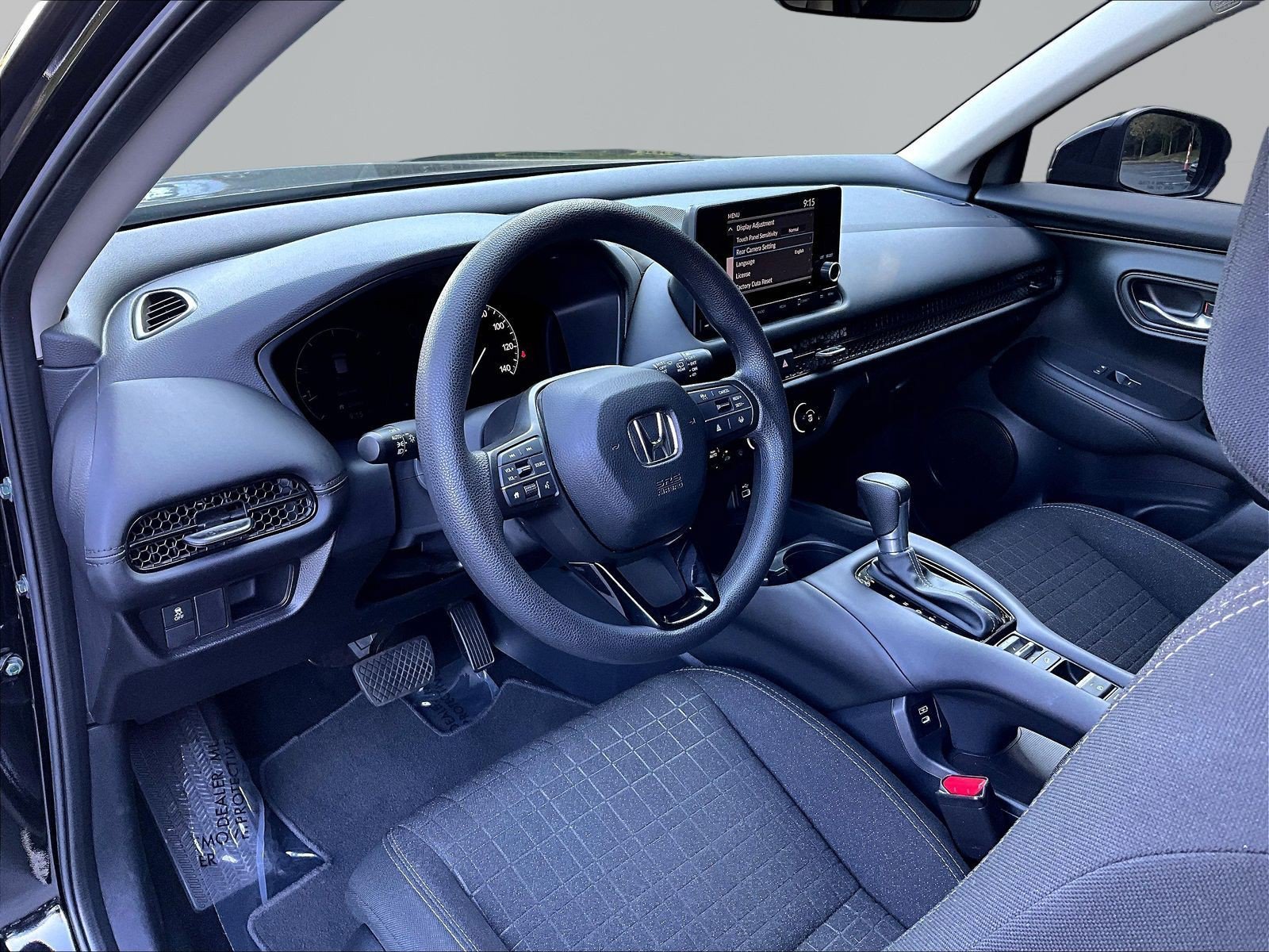 Certified 2025 Honda HR-V LX image 17