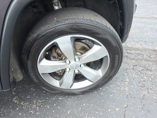 Used 2016 Jeep Grand Cherokee Limited AWD/4WD image 46