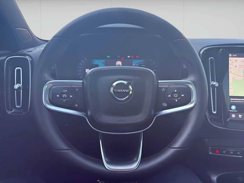 Used 2023 Volvo C40 P8 Recharge Ultimate image 16