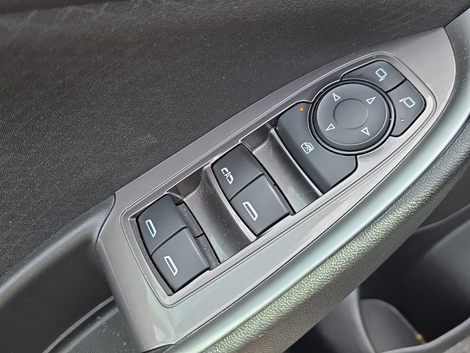 Used 2024 Chevrolet Malibu LT FWD image 9