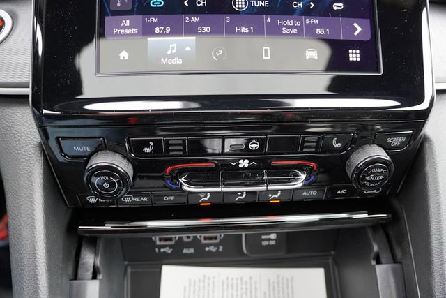 New 2025 Jeep Grand Cherokee L Altitude image 16