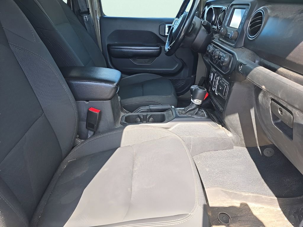 Used 2020 Jeep Gladiator Sport w/ Quick Order Package 24S image 17