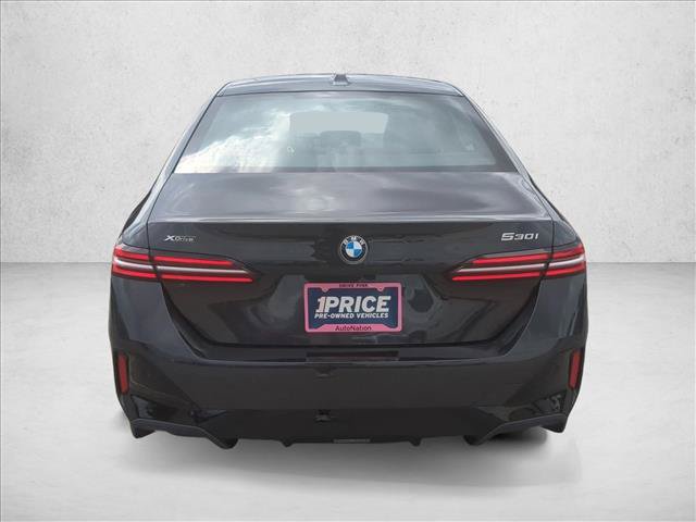 Used 2026 BMW 530i xDrive AWD/4WD image 7