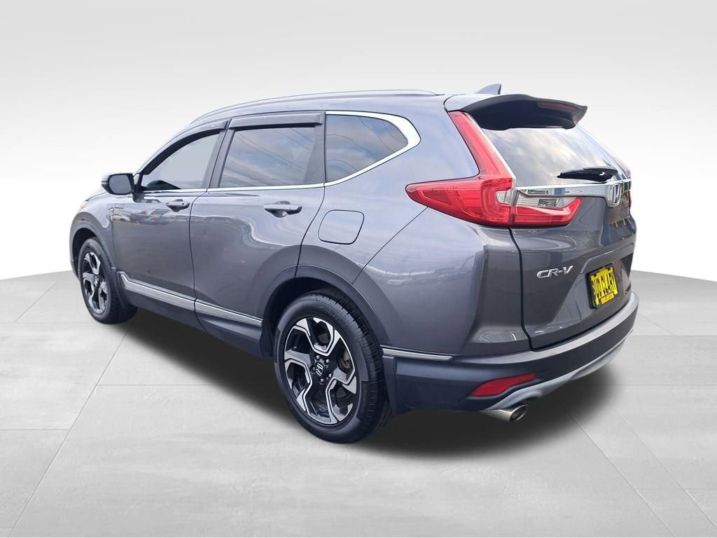 Used 2017 Honda CR-V Touring image 3
