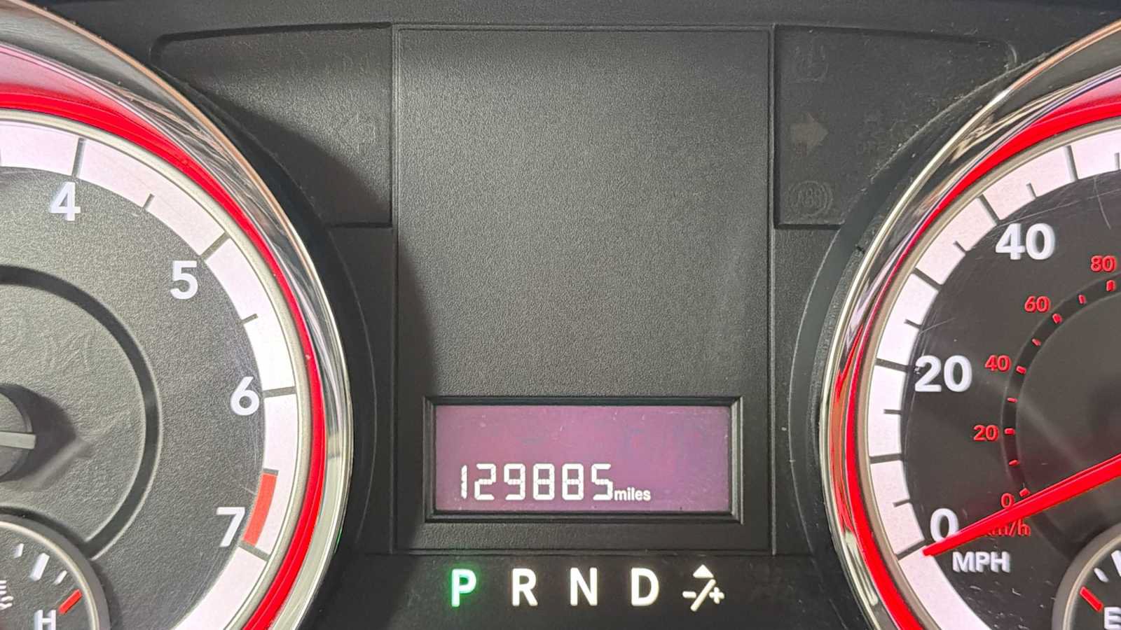 Used 2013 Dodge Grand Caravan American Value Package w/ UConnect Hands-Free Group FWD image 17