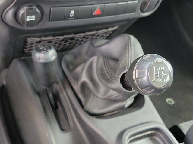Used 2012 Jeep Wrangler Sport AWD/4WD image 28