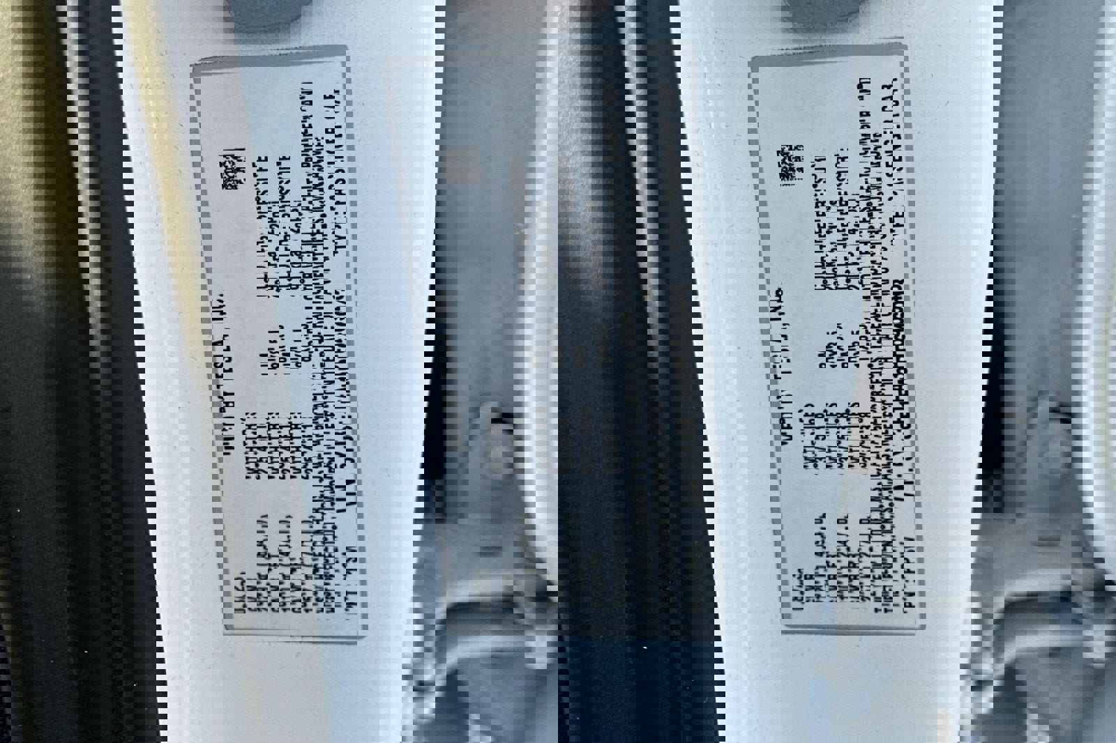 Used 2023 Tesla Model 3 Standard Range image 28