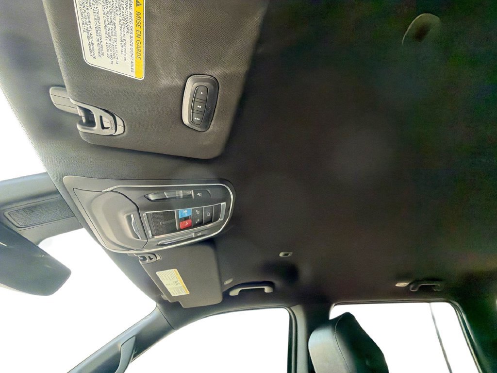 Used 2024 Jeep Wagoneer Series II RWD image 16