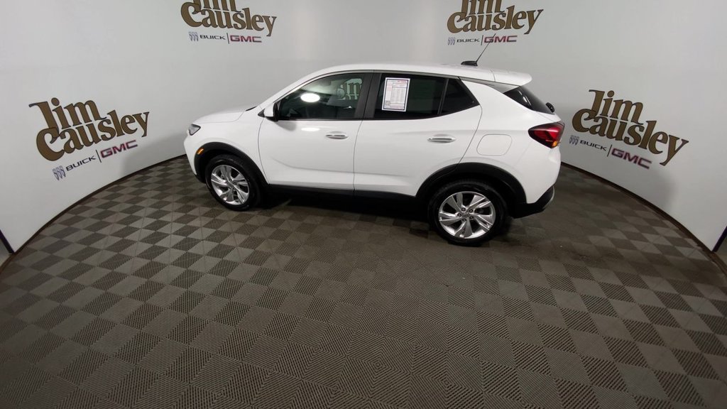 Used 2024 Buick Encore GX Preferred w/ Comfort Package AWD/4WD image 5