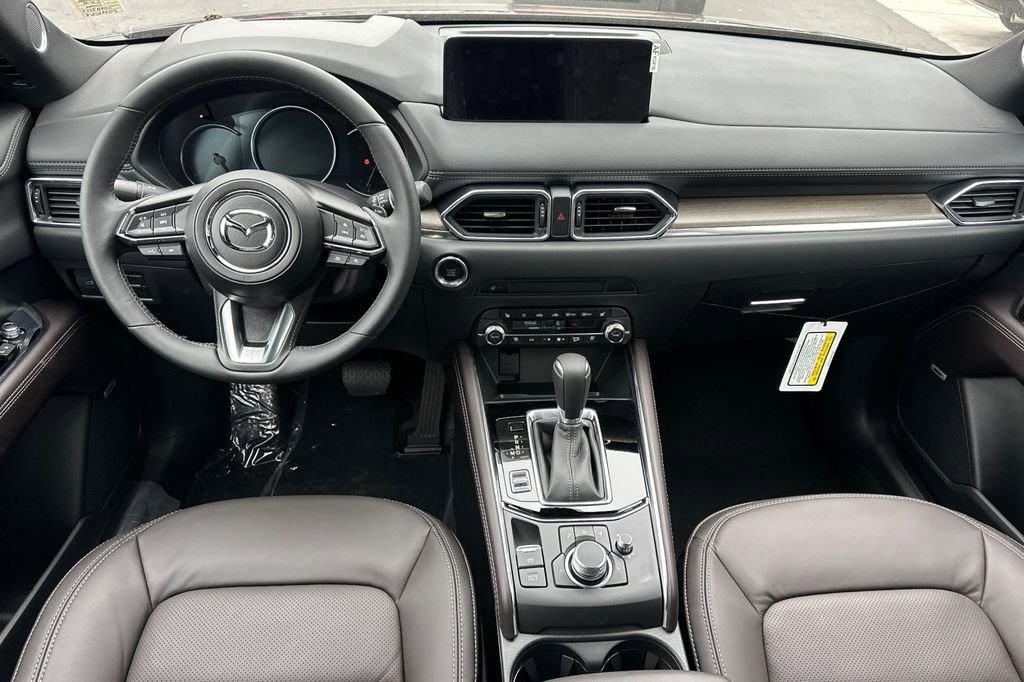 New 2025 MAZDA CX-5 Signature image 14