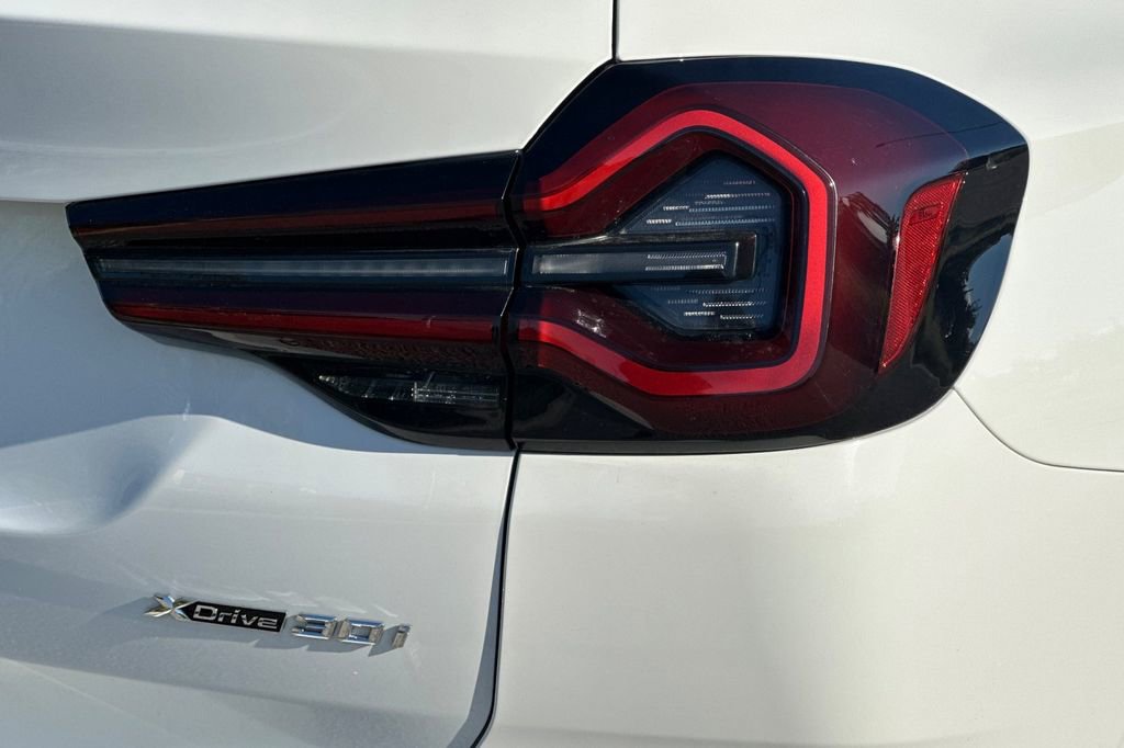 Used 2022 BMW X3 xDrive30i w/ Premium Package 2 image 33