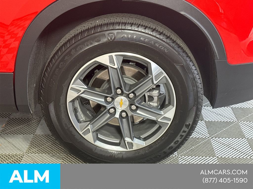 Used 2025 Chevrolet Blazer LT image 23