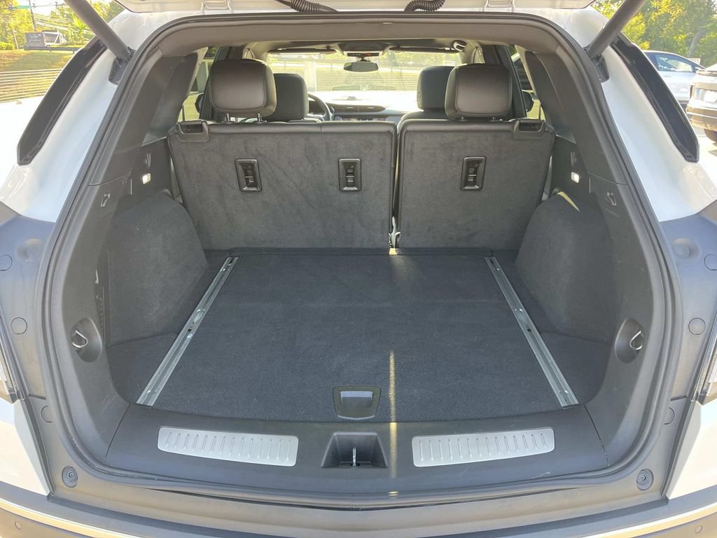 Used 2021 Cadillac XT5 Sportv w/ LPO, Floor Liner Package AWD/4WD image 22