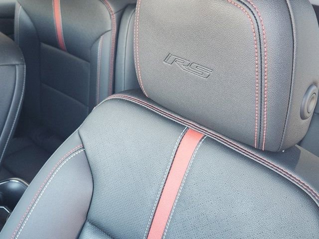 Used 2025 Chevrolet Traverse RS image 19