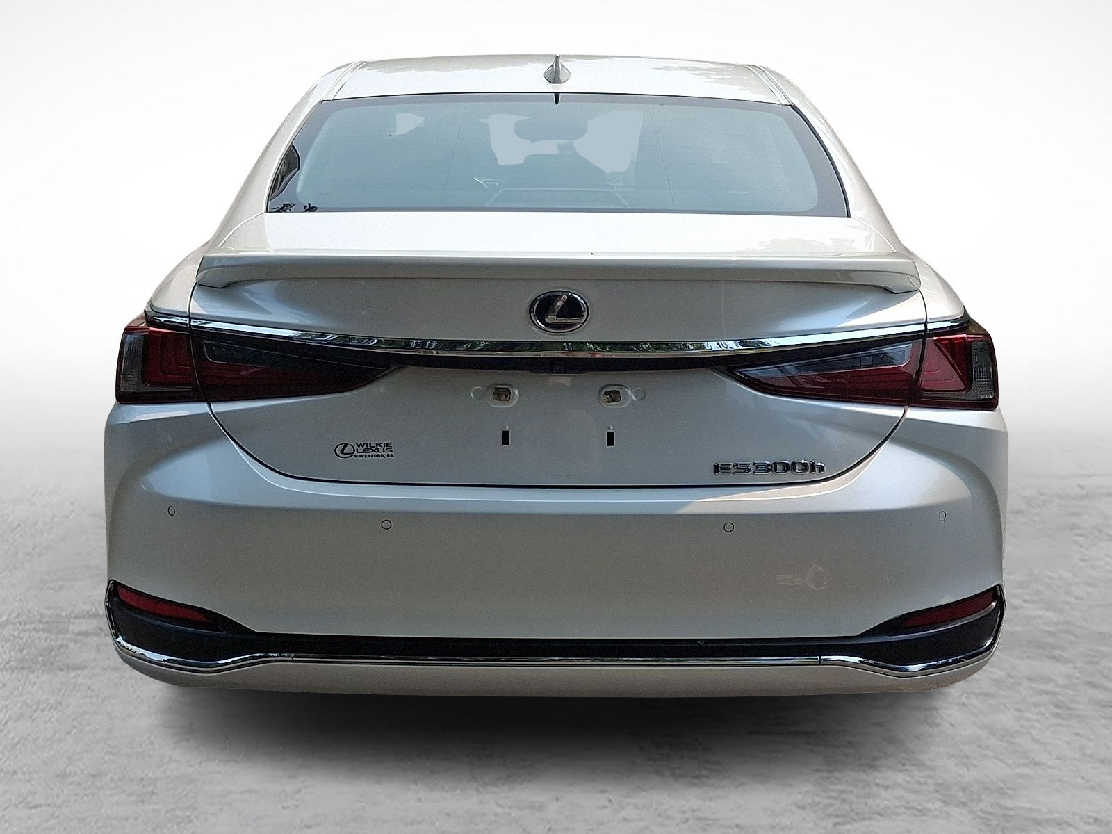 Certified 2020 Lexus ES 300h w/ Premium Package FWD image 5