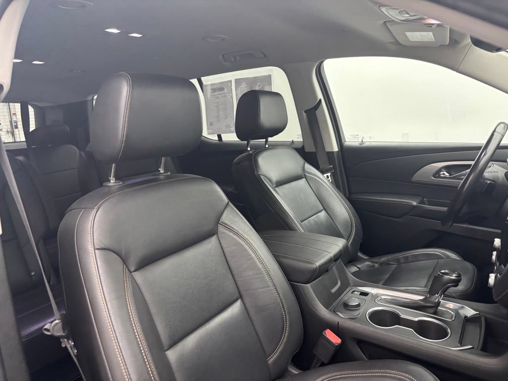 Used 2019 Chevrolet Traverse LT FWD image 33