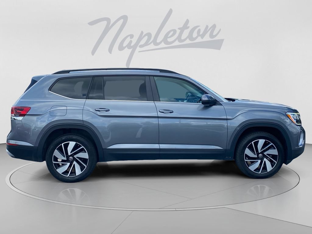Used 2025 Volkswagen Atlas SE FWD image 7