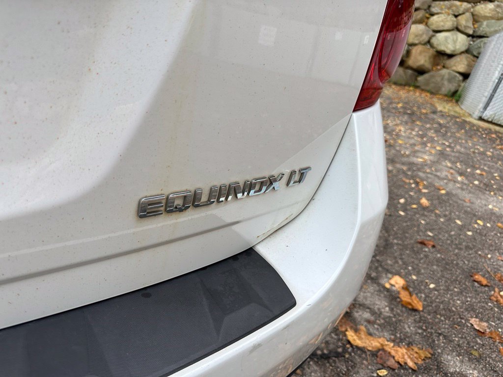 Used 2011 Chevrolet Equinox LT FWD image 23