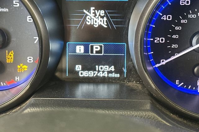 Used 2018 Subaru Outback 2.5i Limited AWD/4WD image 29