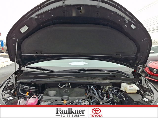 Certified 2025 Toyota Sienna XLE image 27