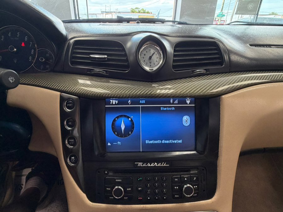 Used 2013 Maserati GranTurismo Sport RWD image 43