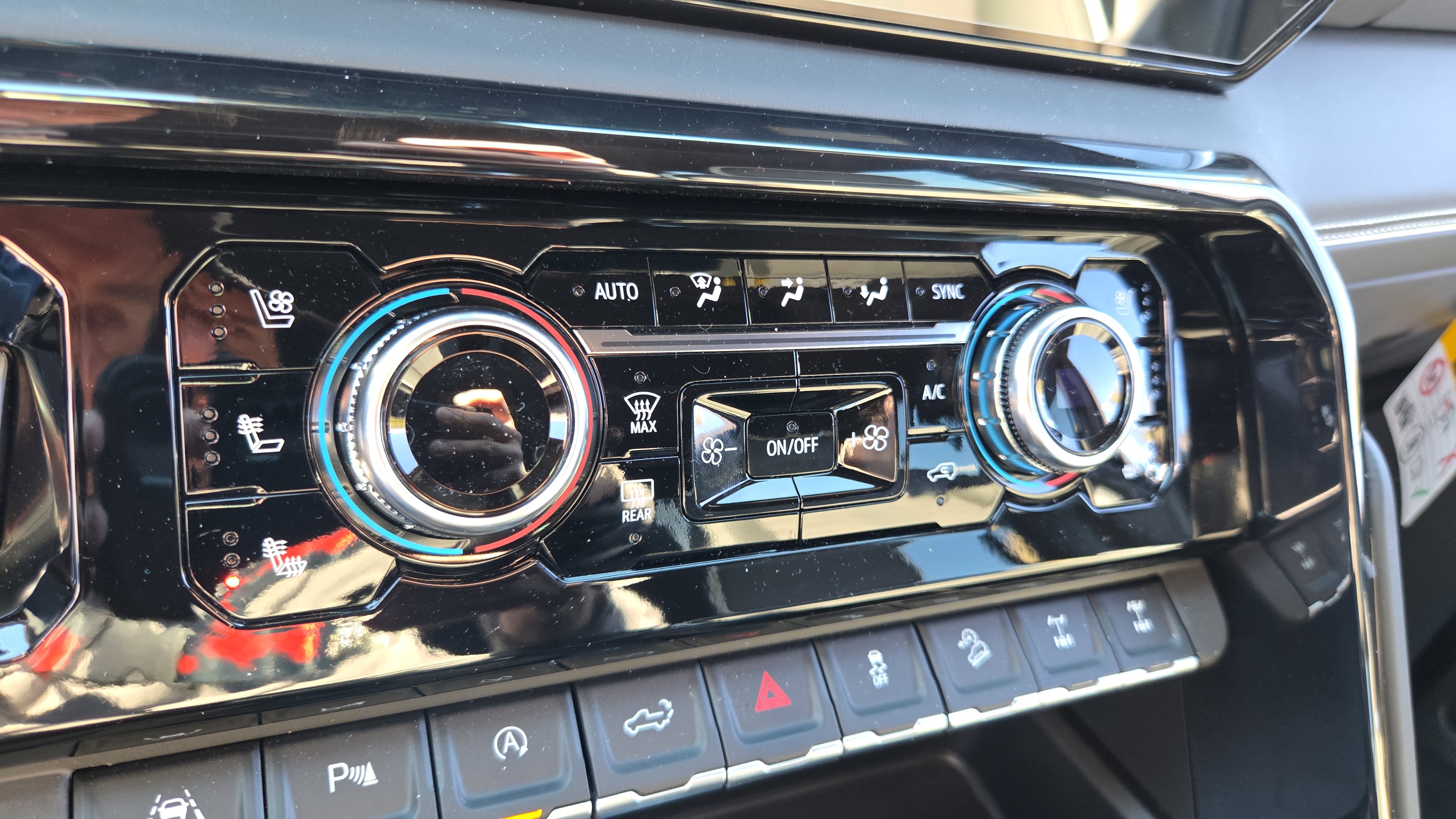 New 2026 GMC Sierra 1500 AT4X image 24