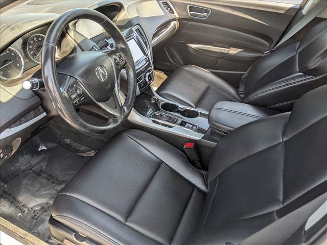 Used 2018 Acura TLX FWD image 10