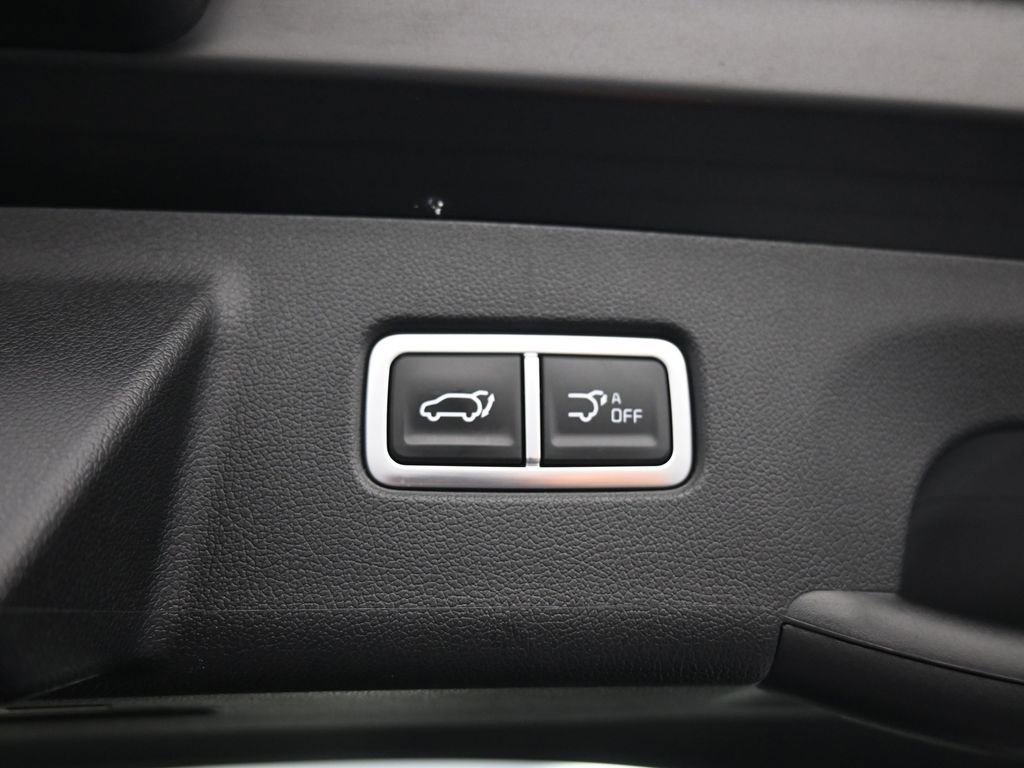 Certified 2025 Kia Sorento SX Prestige image 24