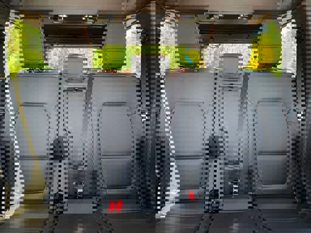 New 2025 Ford Bronco Badlands image 25