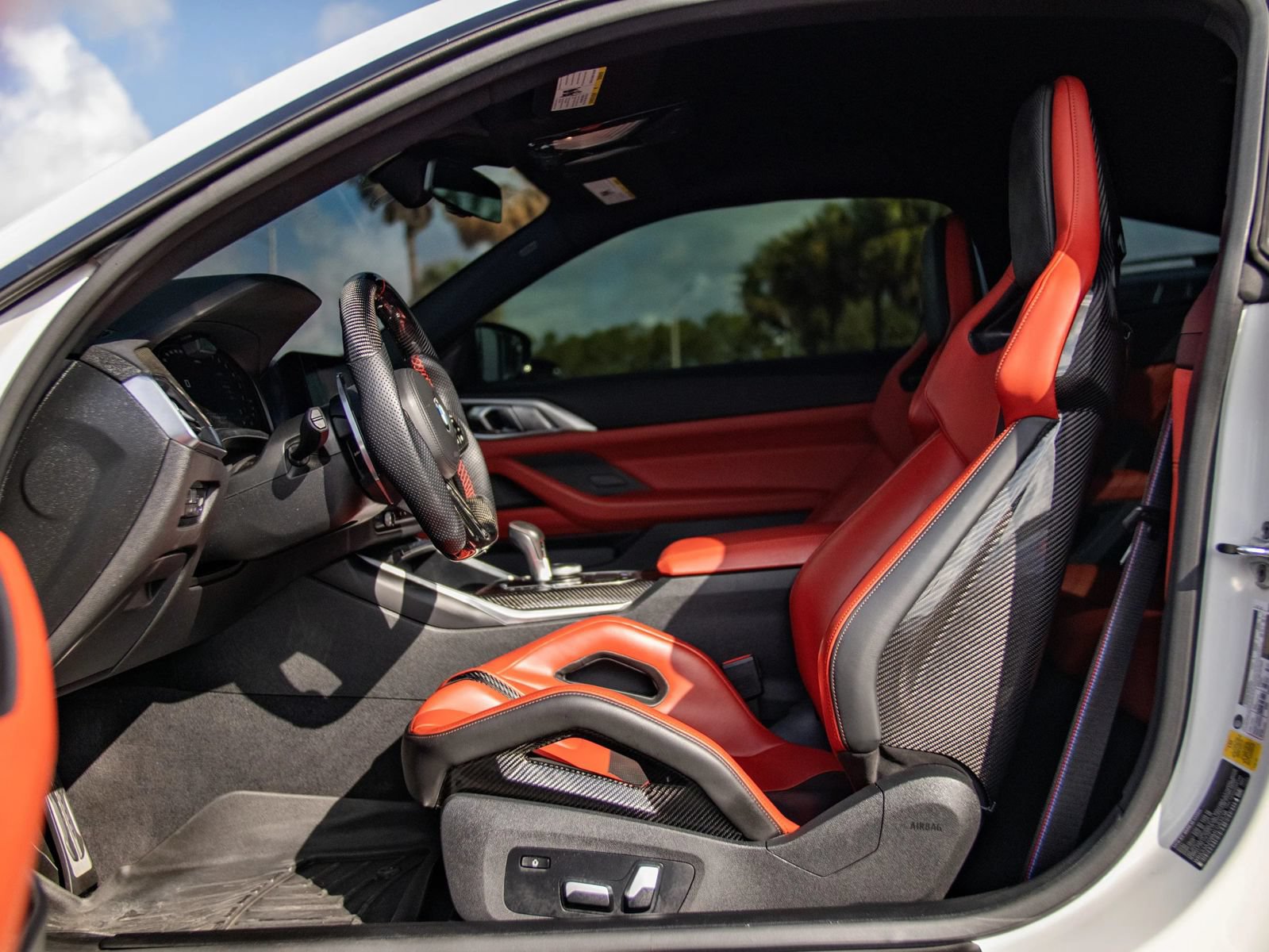 Used 2021 BMW M4 Competition w/ M Carbon Exterior Package RWD image 31