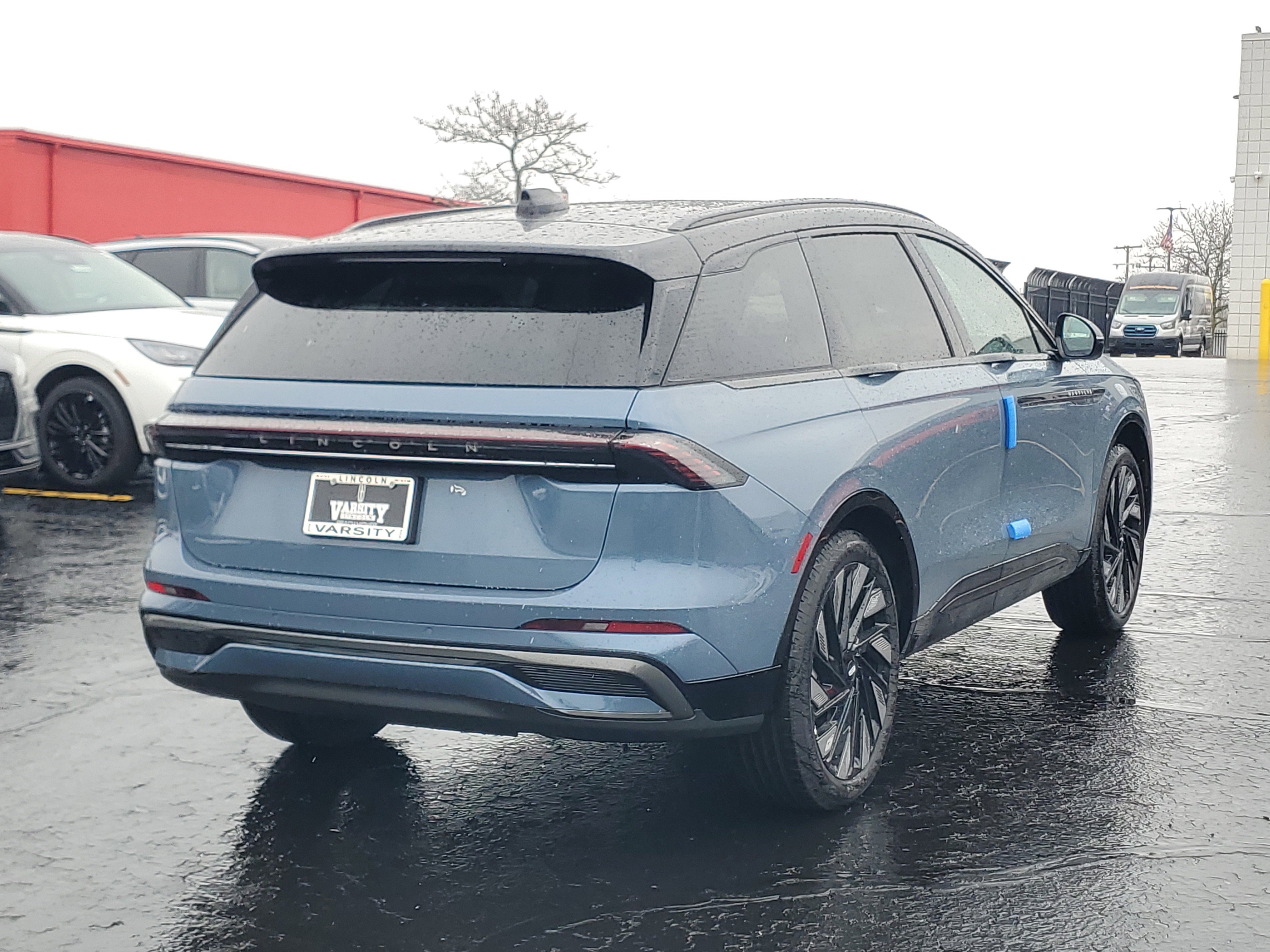 New 2026 Lincoln Nautilus Reserve w/ Jet Appearance Package image 4