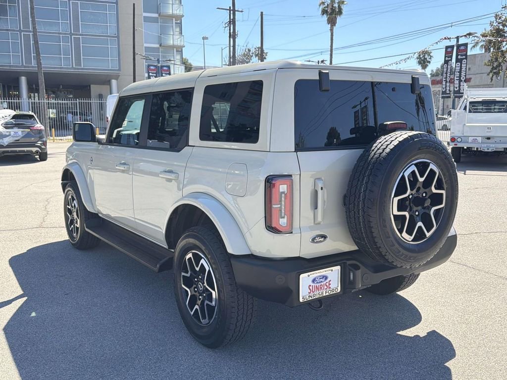 Certified 2025 Ford Bronco Outer Banks image 8