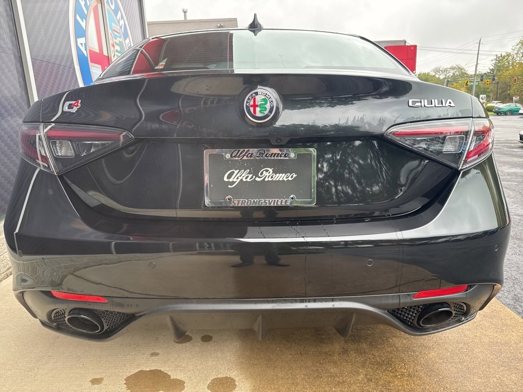New 2025 Alfa Romeo Giulia AWD w/ Driving Assist Package image 6