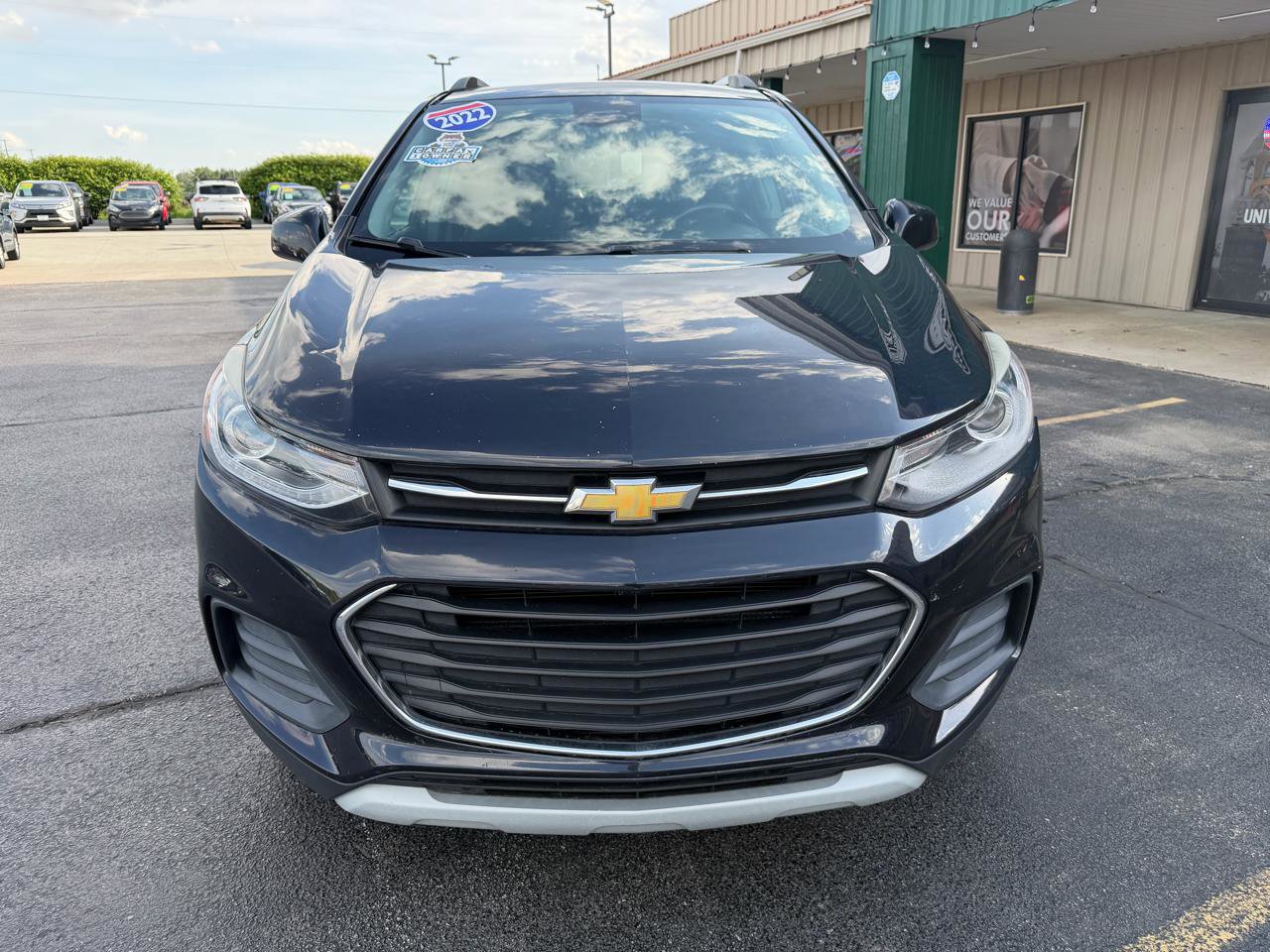 Used 2022 Chevrolet Trax LT w/ Driver Confidence Package AWD/4WD image 8