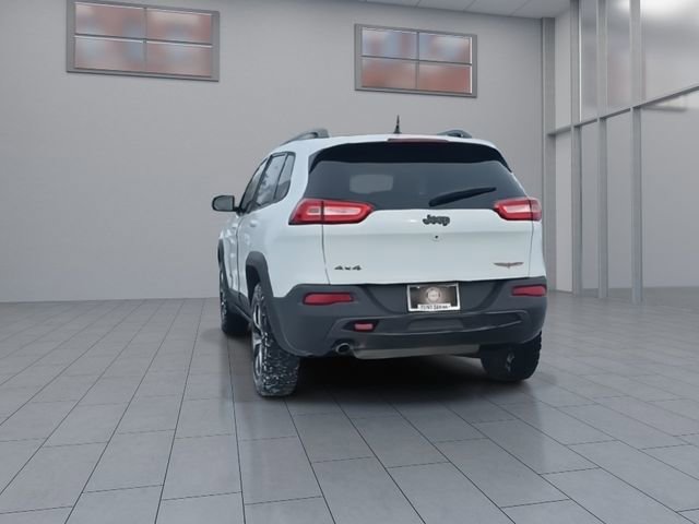 Used 2016 Jeep Cherokee Trailhawk image 7