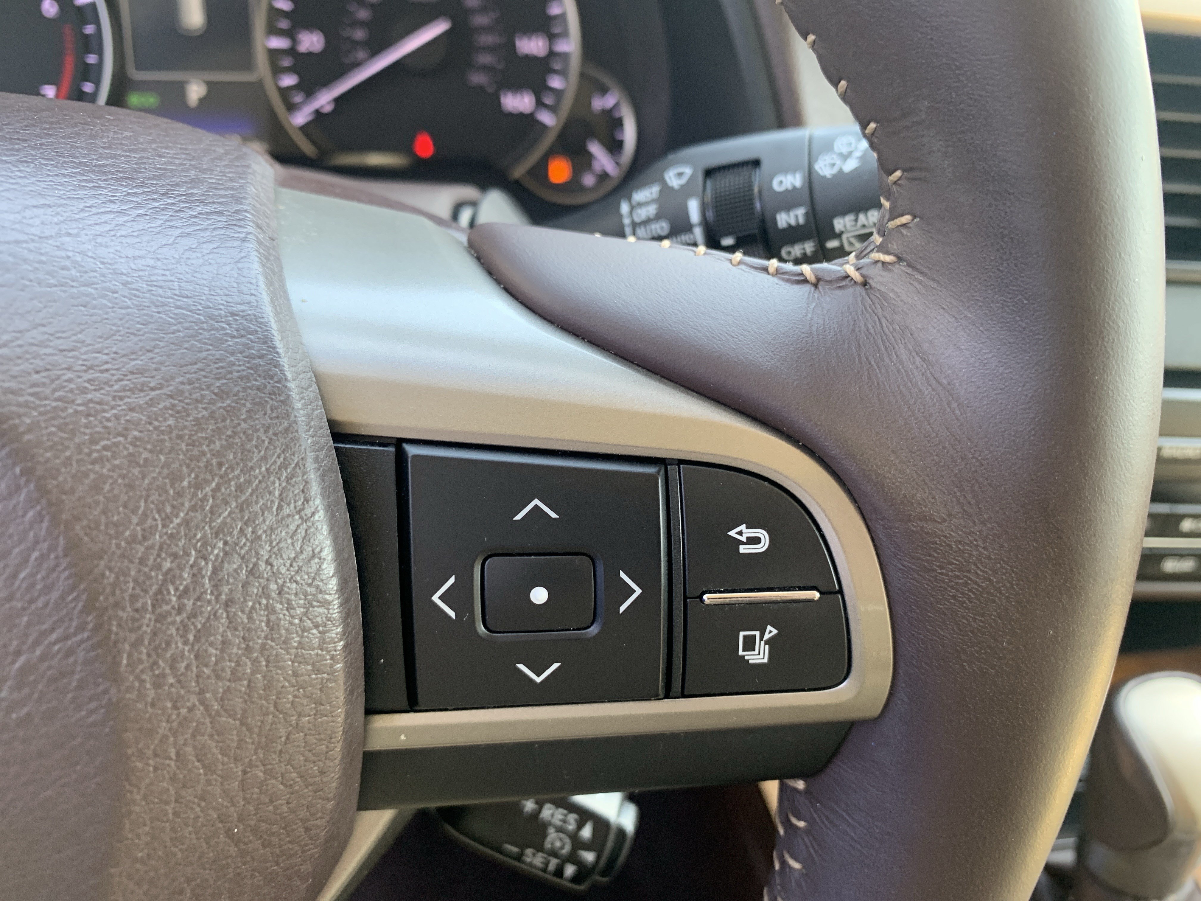 Used 2016 Lexus RX 350 AWD w/ Premium Package image 19