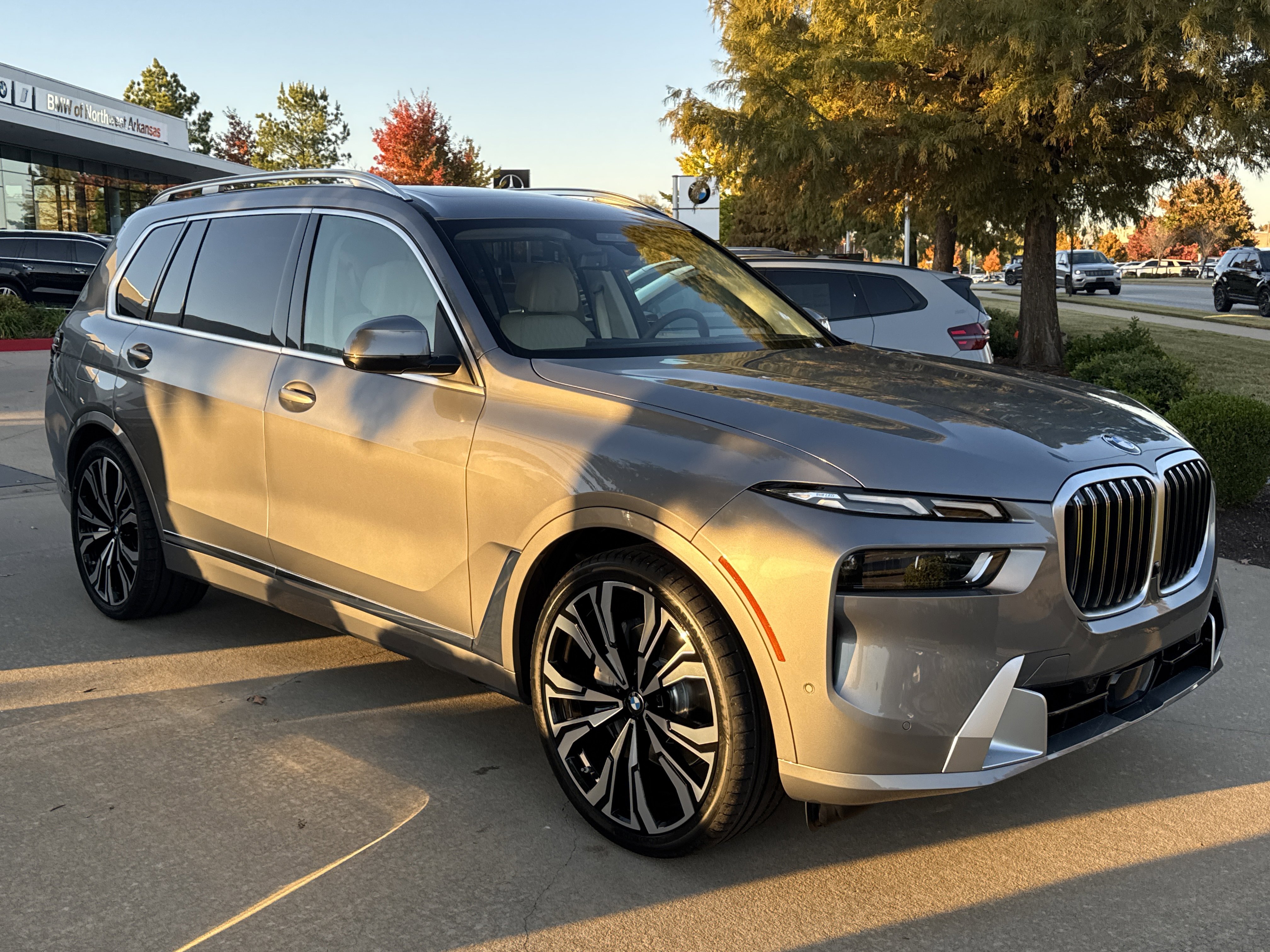 New 2026 BMW X7 xDrive40i w/ Executive Package image 6