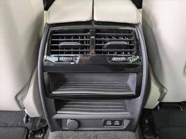 Used 2021 BMW 540i w/ Executive Package image 21