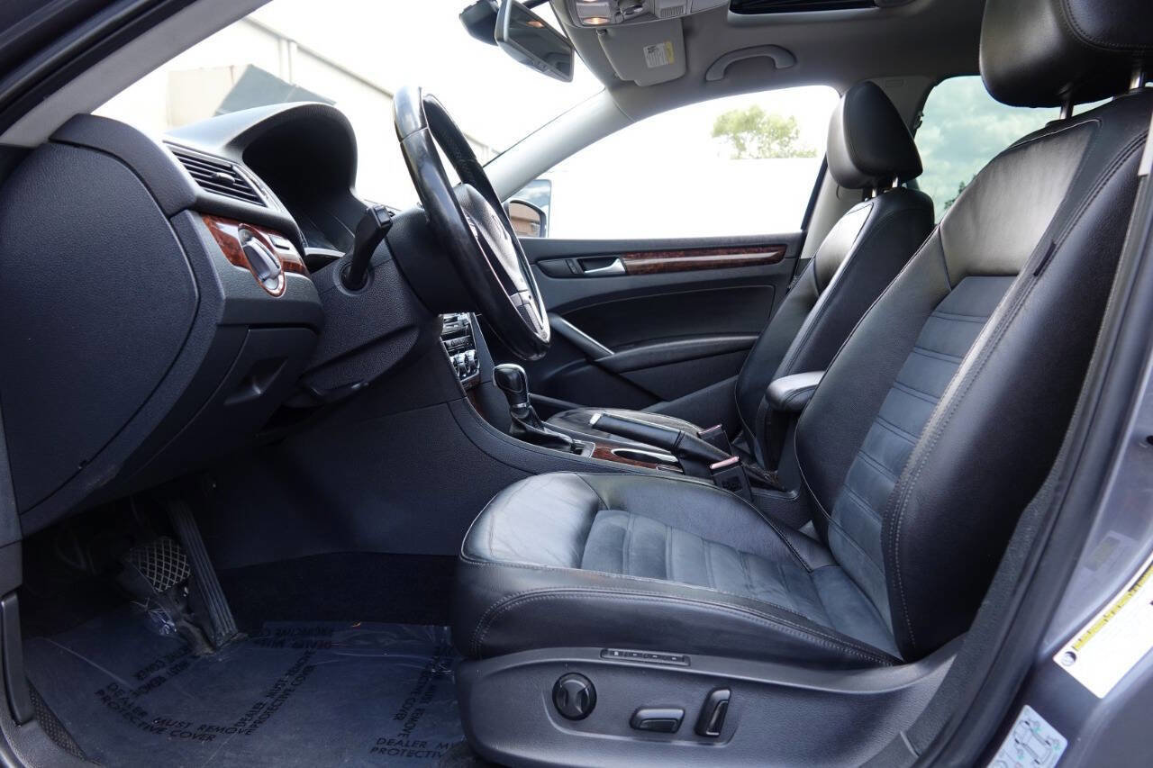Used 2013 Volkswagen Passat TDI SEL Premium image 51