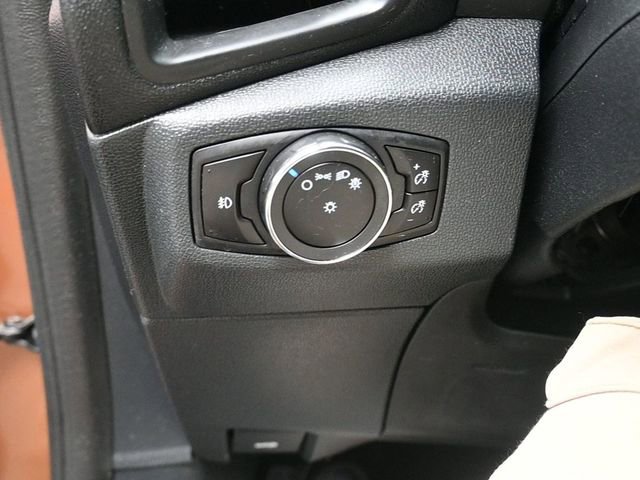 Used 2019 Ford EcoSport SE w/ SE Convenience Package image 21