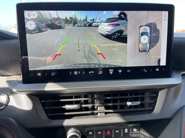 Used 2025 Ford Explorer ST-Line w/ ST-Line Street Pack image 14