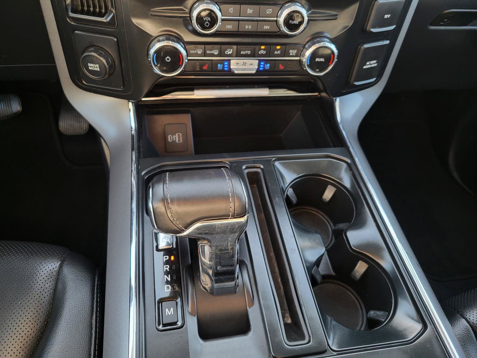 Used 2023 Ford F150 Lariat RWD image 27