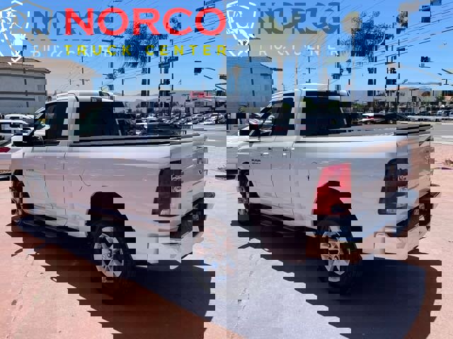 Used 2017 RAM 1500 Classic SLT image 6