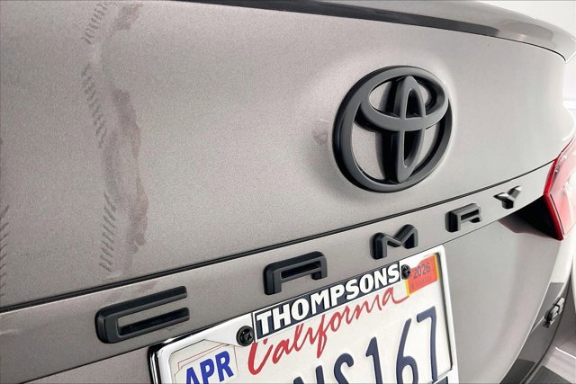 Used 2024 Toyota Camry SE image 32