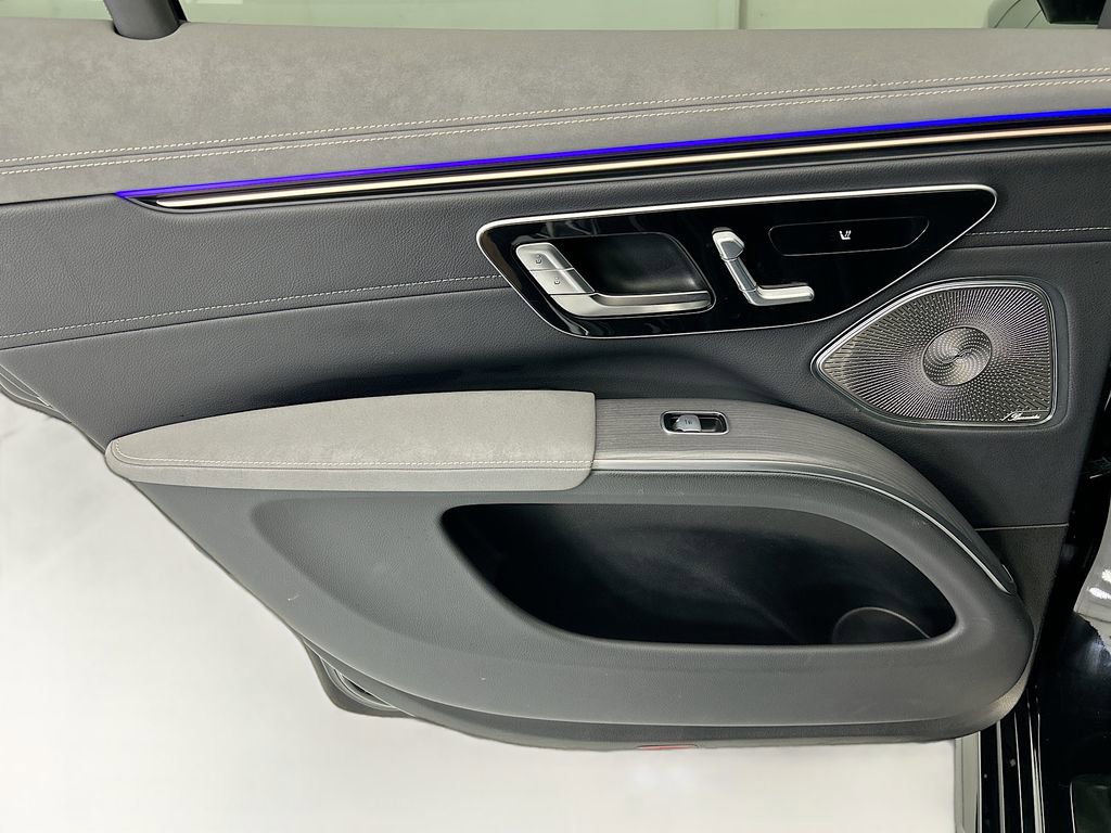 Certified 2023 Mercedes-Benz EQS 580 4MATIC SUV image 26