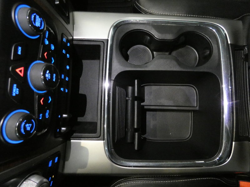 Used 2019 RAM 1500 Laramie AWD/4WD image 18