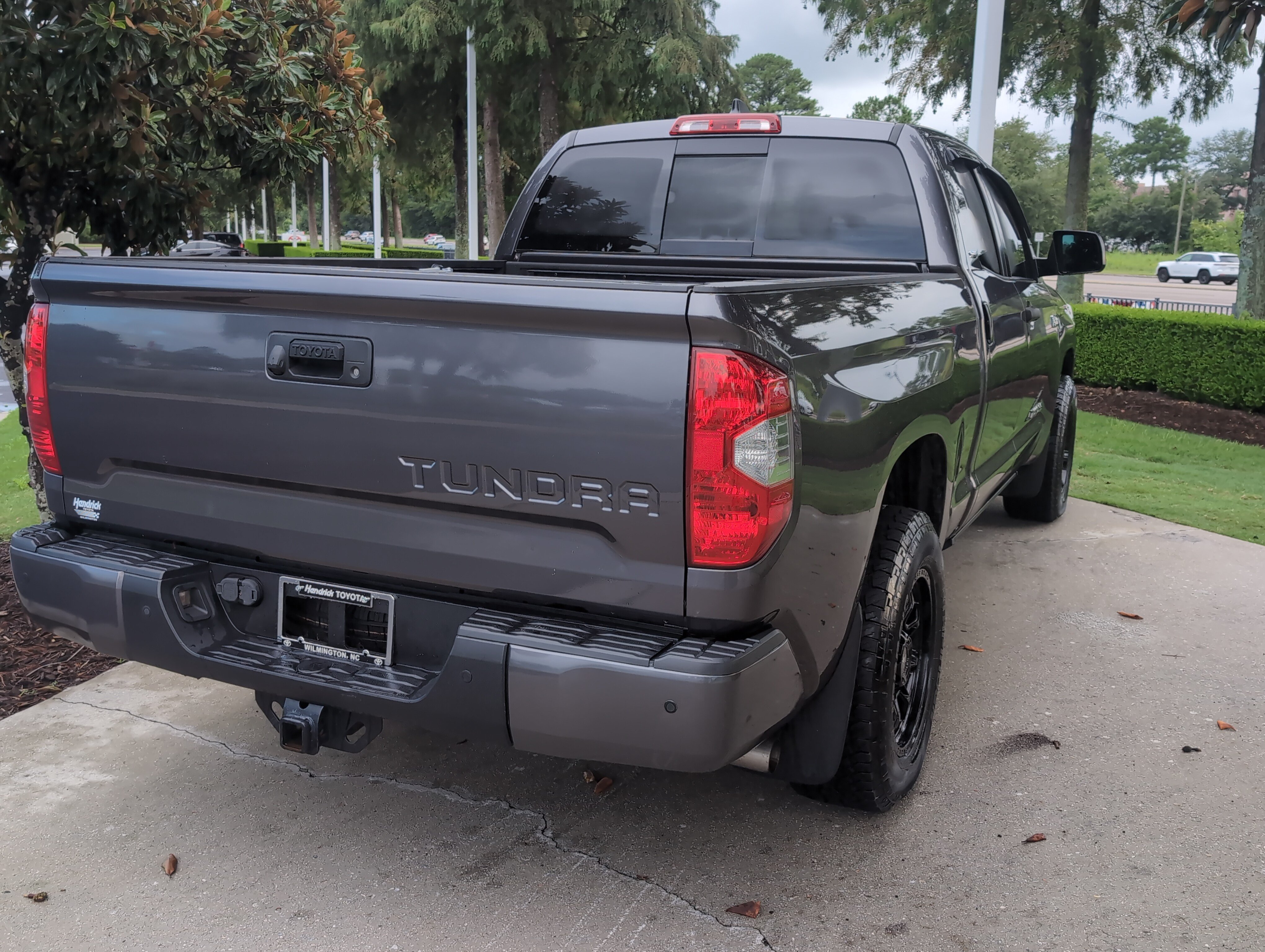 Certified 2021 Toyota Tundra SR5 RWD image 10