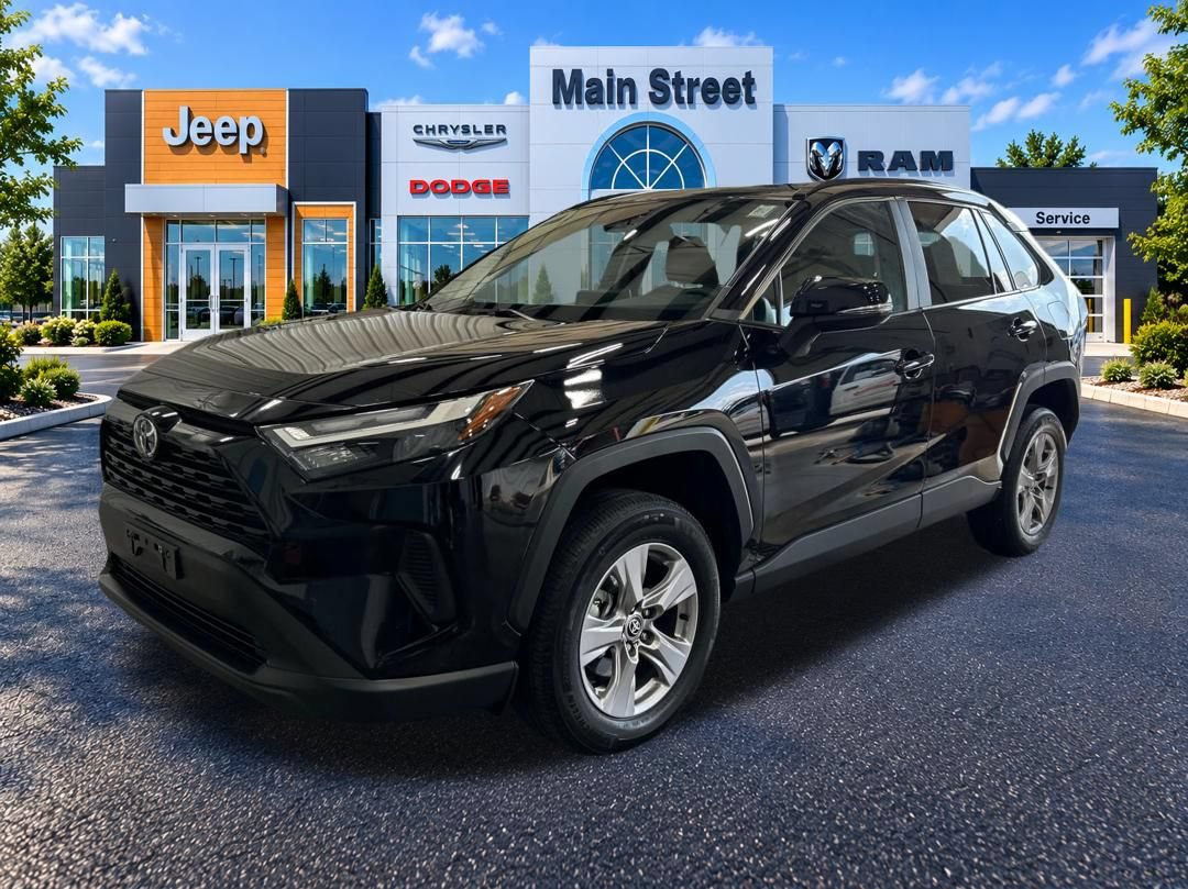 Used 2025 Toyota RAV4 XLE