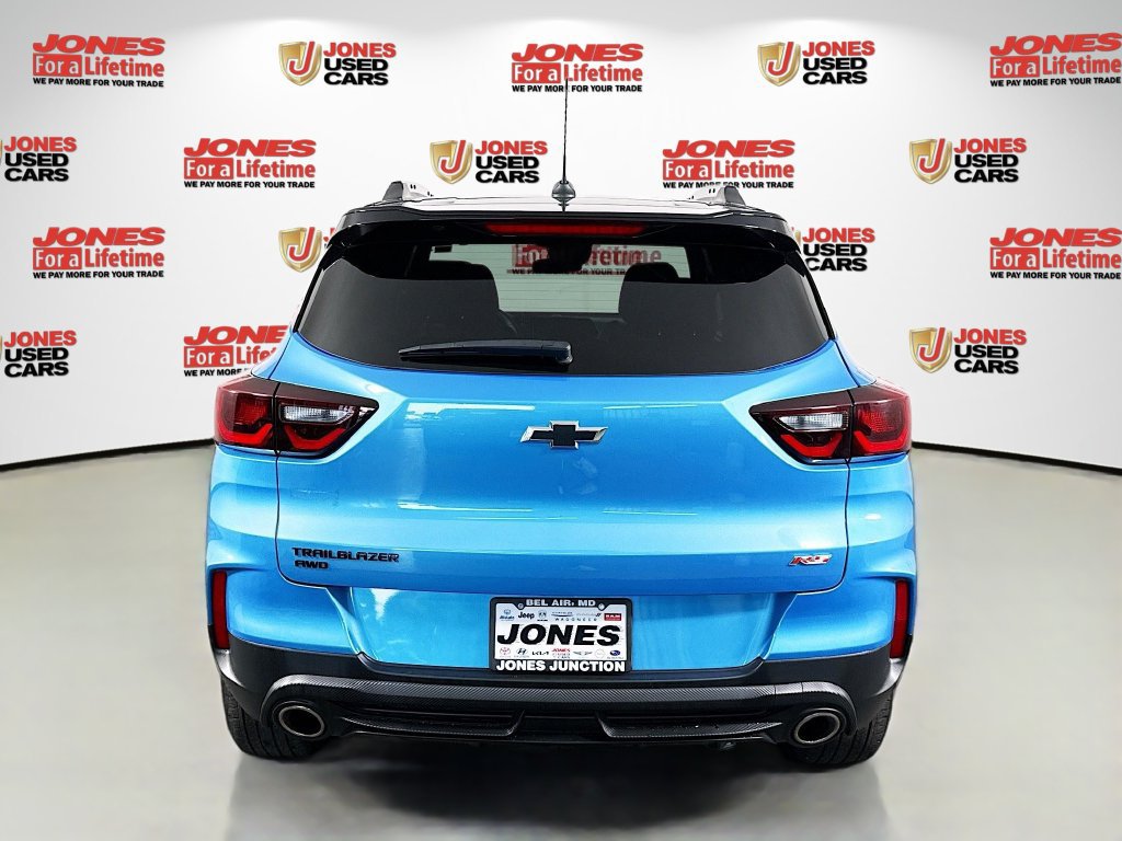 Used 2025 Chevrolet TrailBlazer RS AWD/4WD image 13