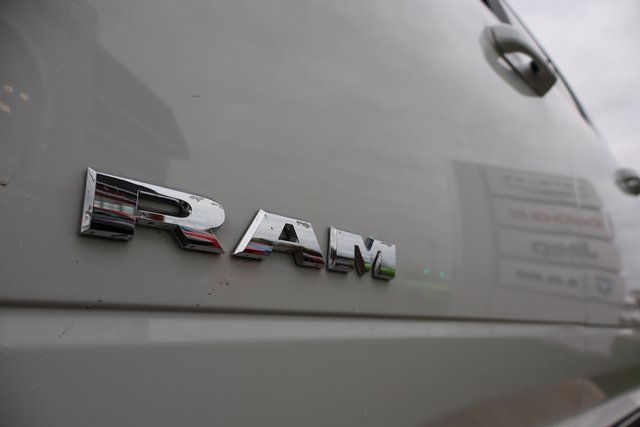 Used 2025 RAM 3500 Laramie image 8